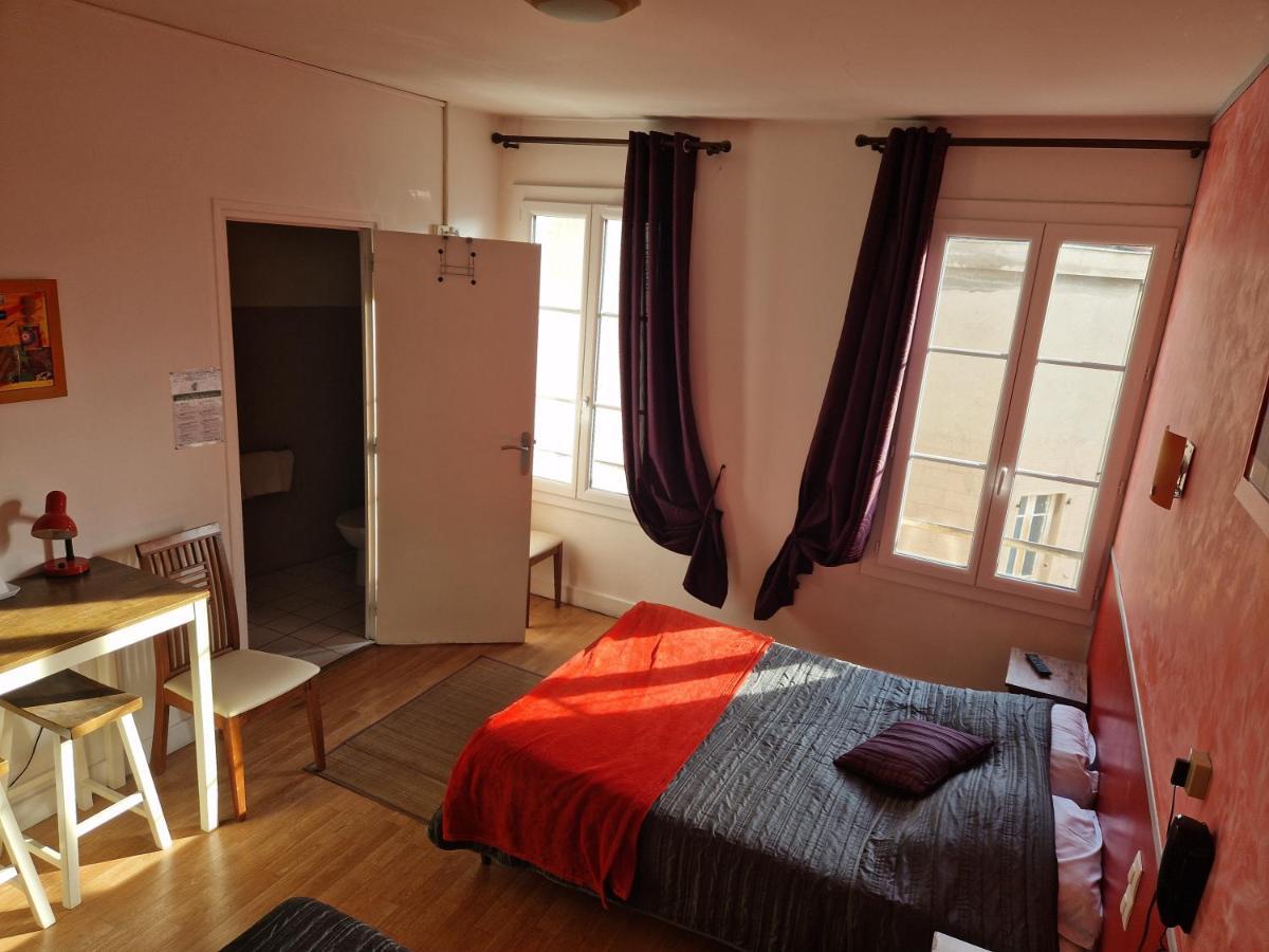 מילאו Hotel Du Commerce מראה חיצוני תמונה