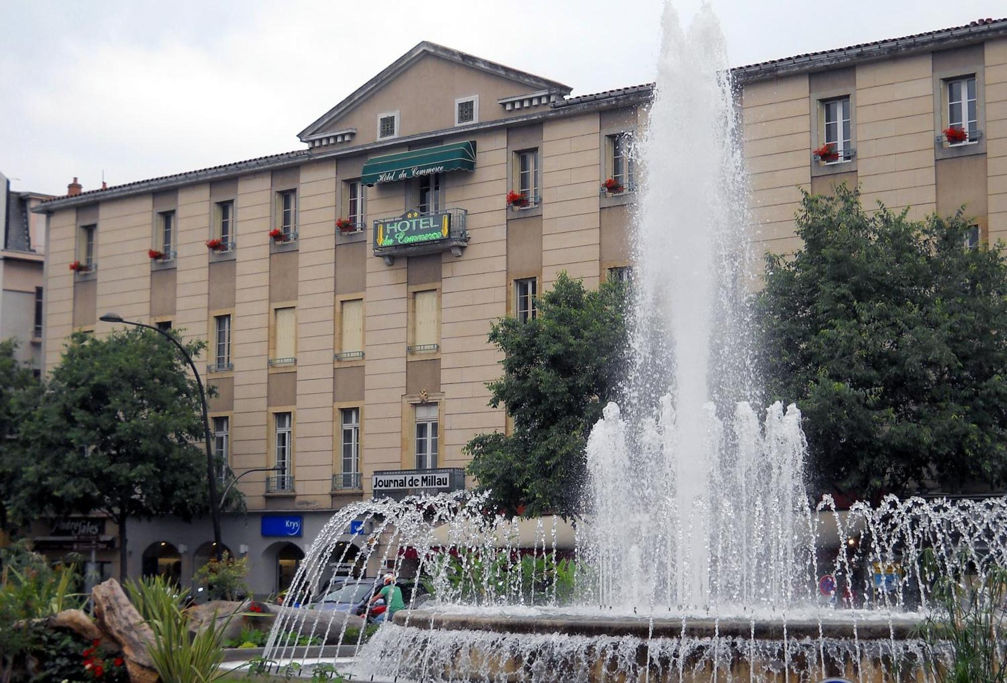 מילאו Hotel Du Commerce מראה חיצוני תמונה