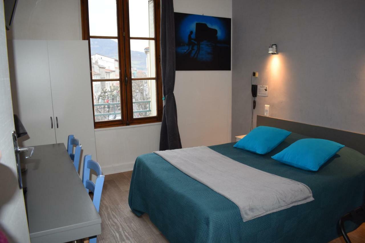 מילאו Hotel Du Commerce מראה חיצוני תמונה